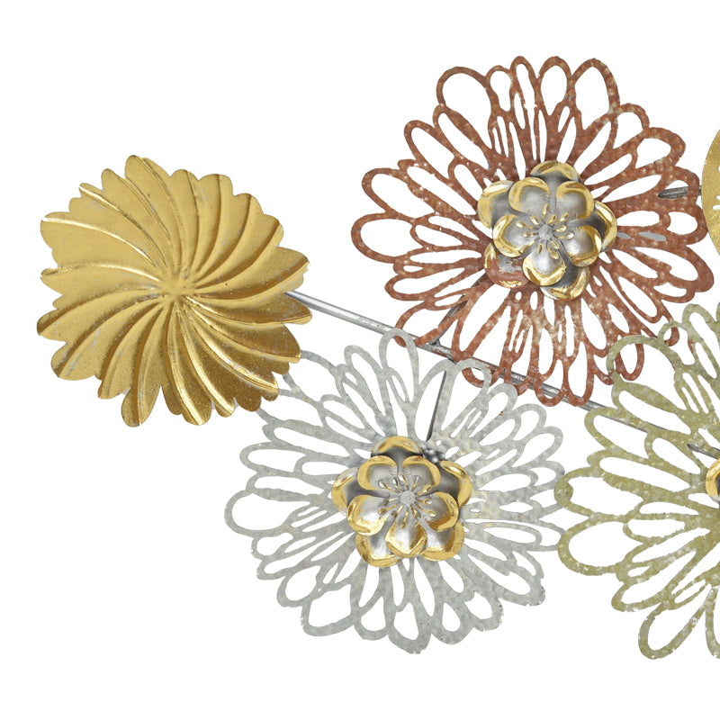 Декорация за стена Tutsi  метална цветна 102.9x5.1x43.2cm