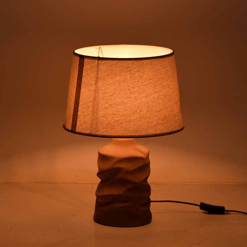 Керамична настолна лампа wabbi  e27 в сив антично-бежов абажур, диаметър 28x41 см