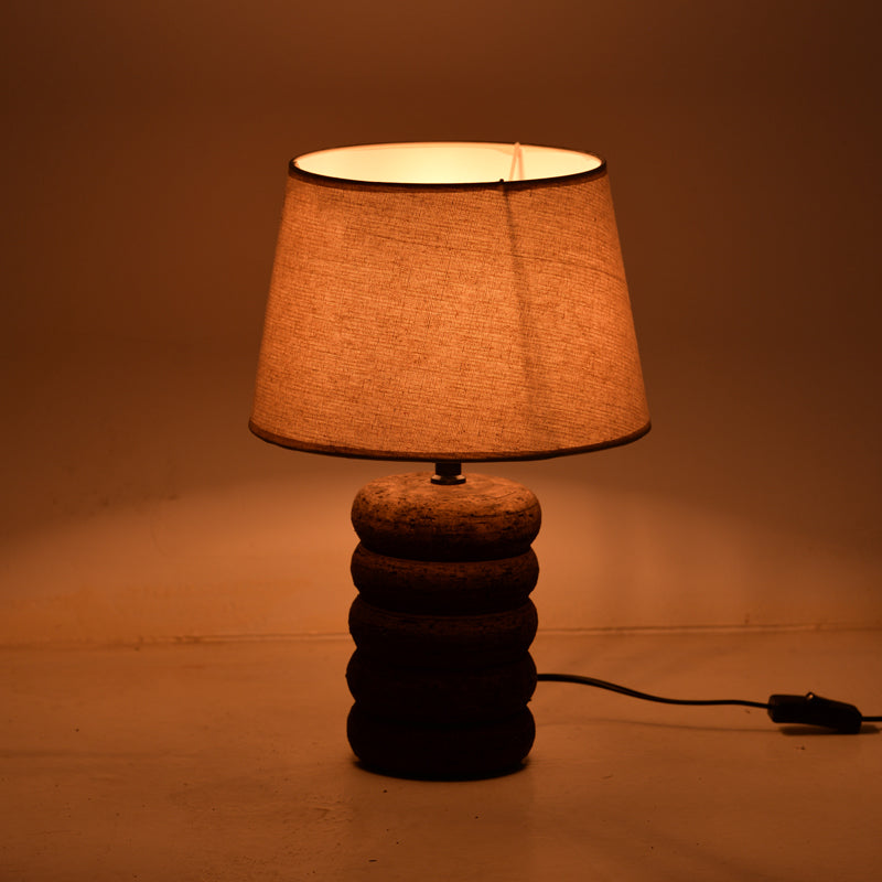 Керамична настолна лампа graike  e27 в сив антично-бежов абажур, диаметър 26x37 см