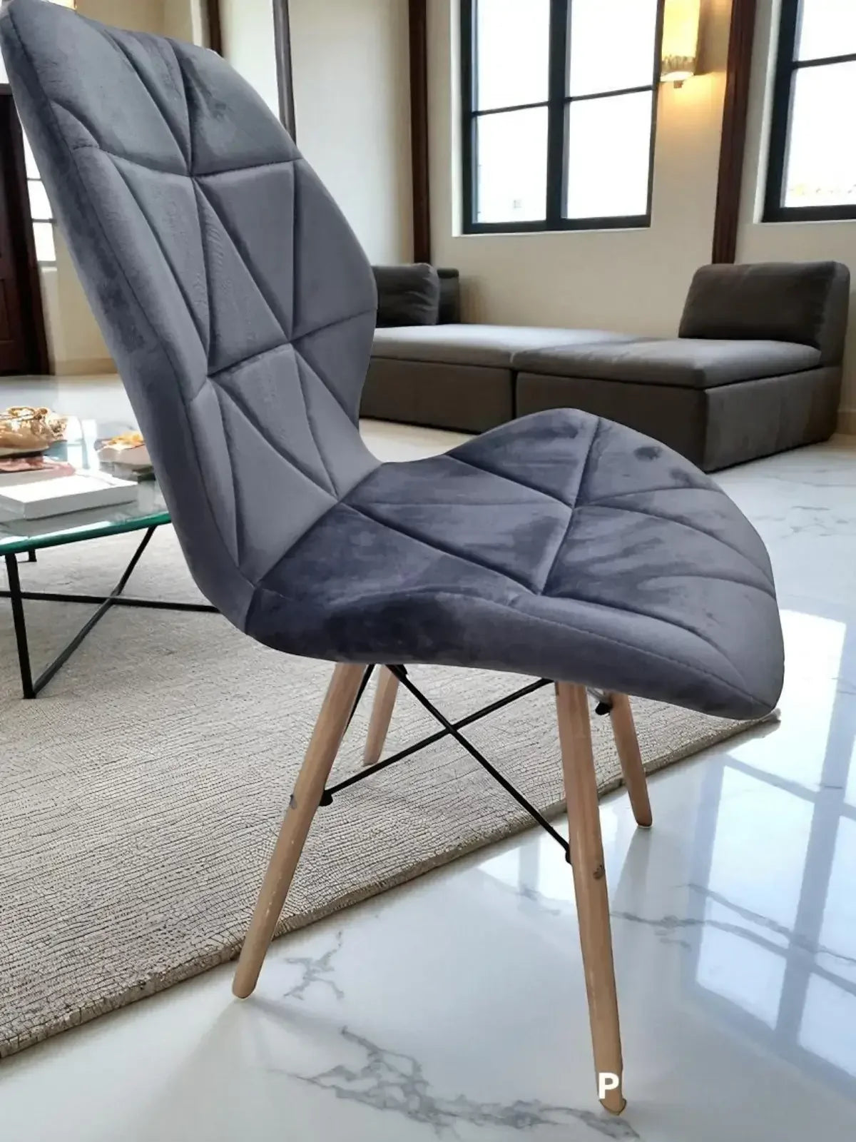 Трапезен стол Мелина  синьо кадифе