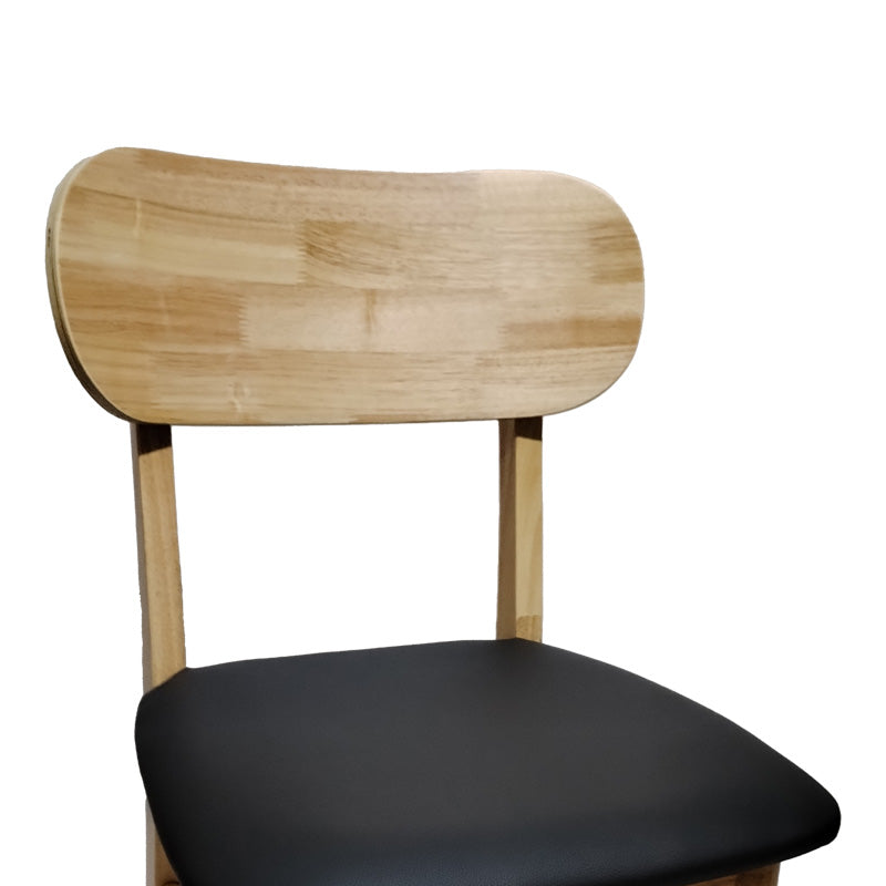 Стол bedona естествен цвят каучуково дърво и черна pu възглавница 47x46x80cm