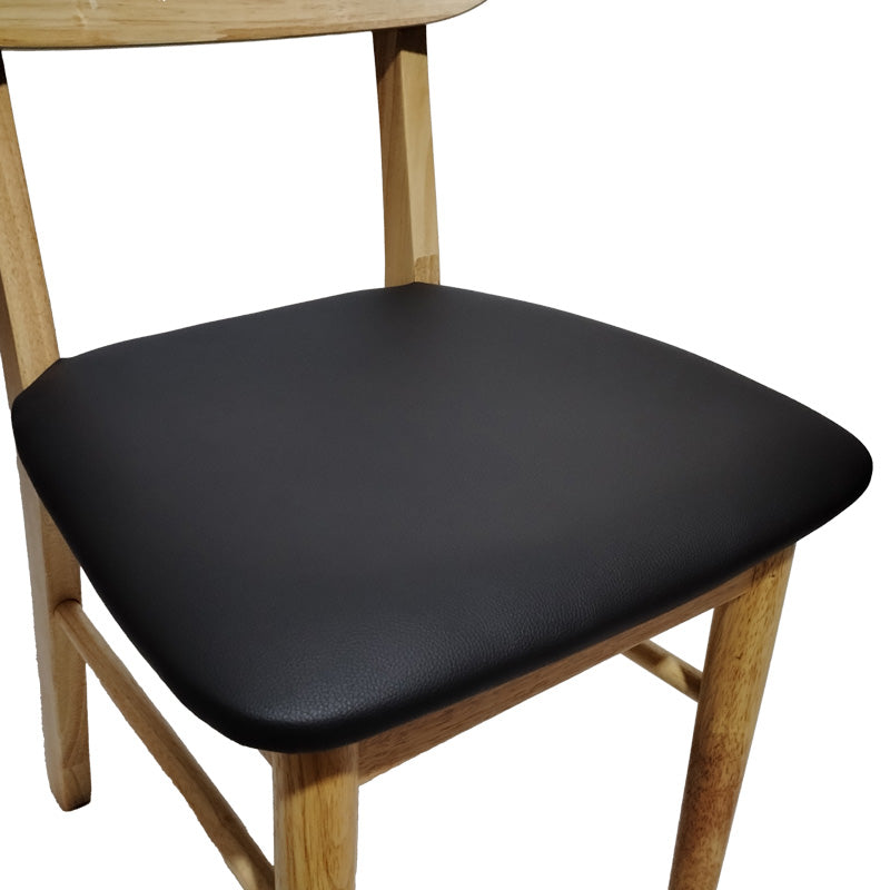 Стол bedona естествен цвят каучуково дърво и черна pu възглавница 47x46x80cm