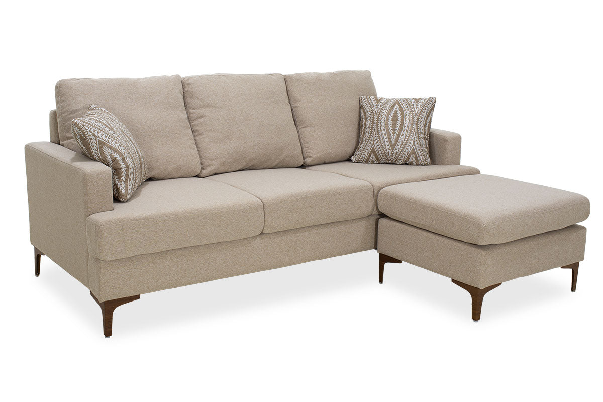 Ъглов диван Slim с бежов плат и две възглавници 185x140x70см
