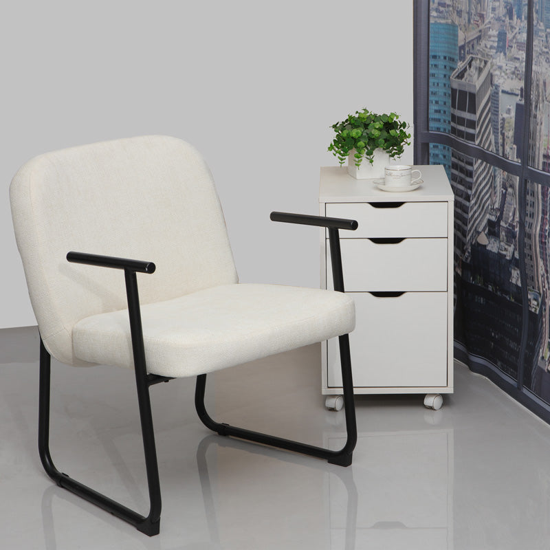 Посетителски стол Vindor кремав цвят  65x68.5x79.5cм