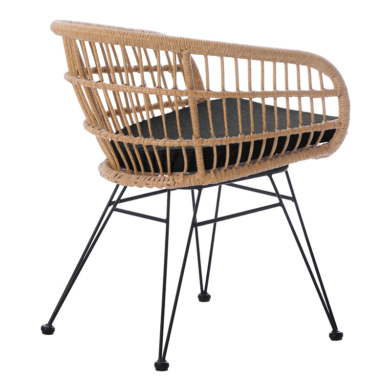 Фотьойл Naoki  от ратан в естествен нюанс и черни метални крака 63x61x79см