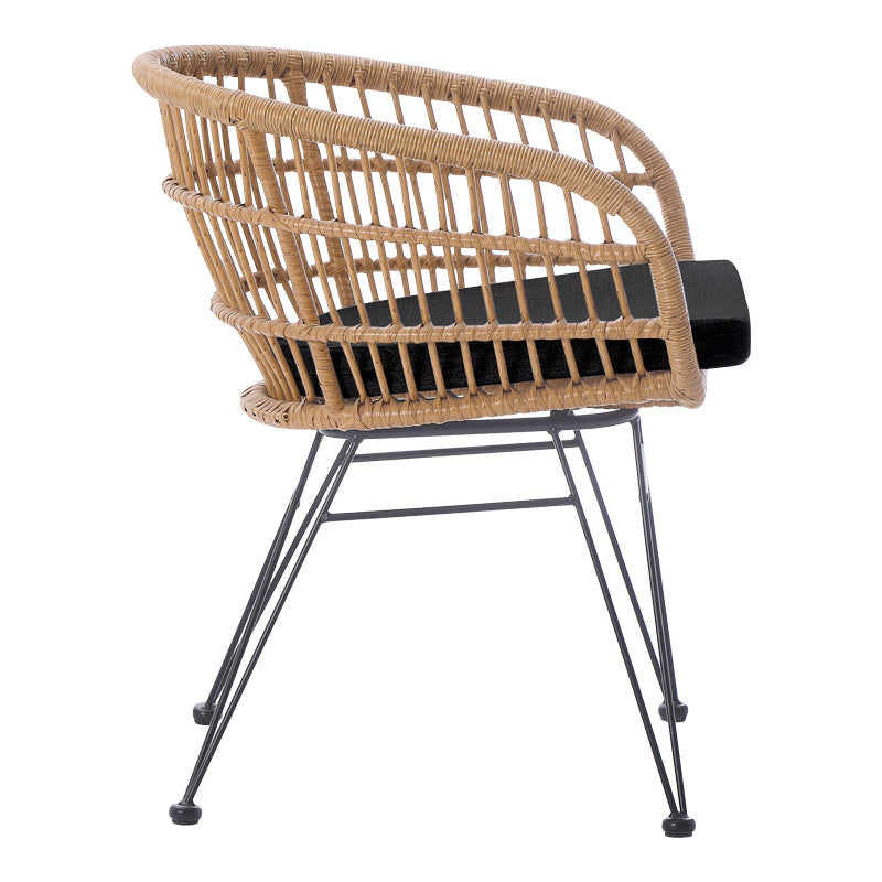 Фотьойл Naoki  от ратан в естествен нюанс и черни метални крака 63x61x79см