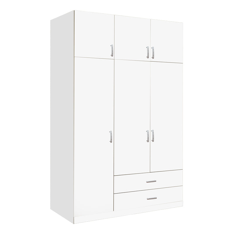 Трикрилен гардероб с чекмеджета ROYAL в бял нюанс 150x58x230см