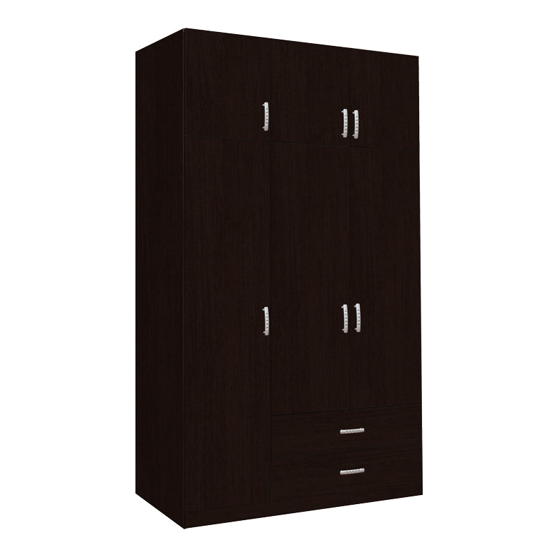 Трикрилен гардероб с чекмеджета ROYAL в нюанс венге 150x58x230см