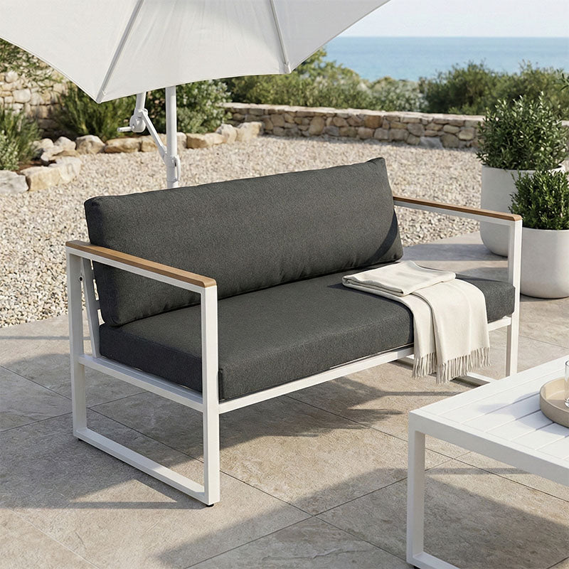 Двуместен диван Aurelio металик в бяло - възглавници в антрацитен нюанс 130x74x63см