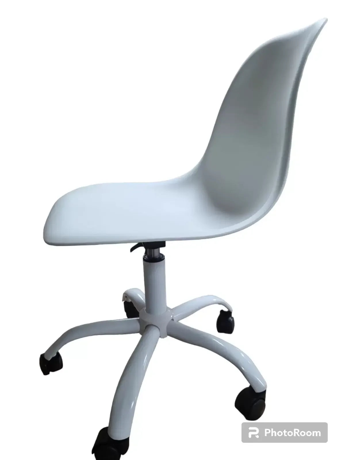 Офис стол Иви бял полипропилен