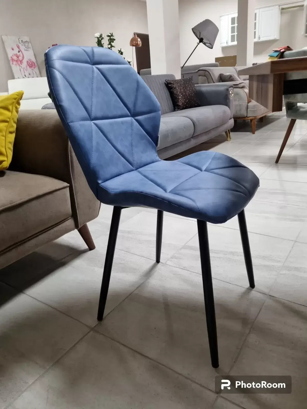 Трапезен стол Мелина PU сив