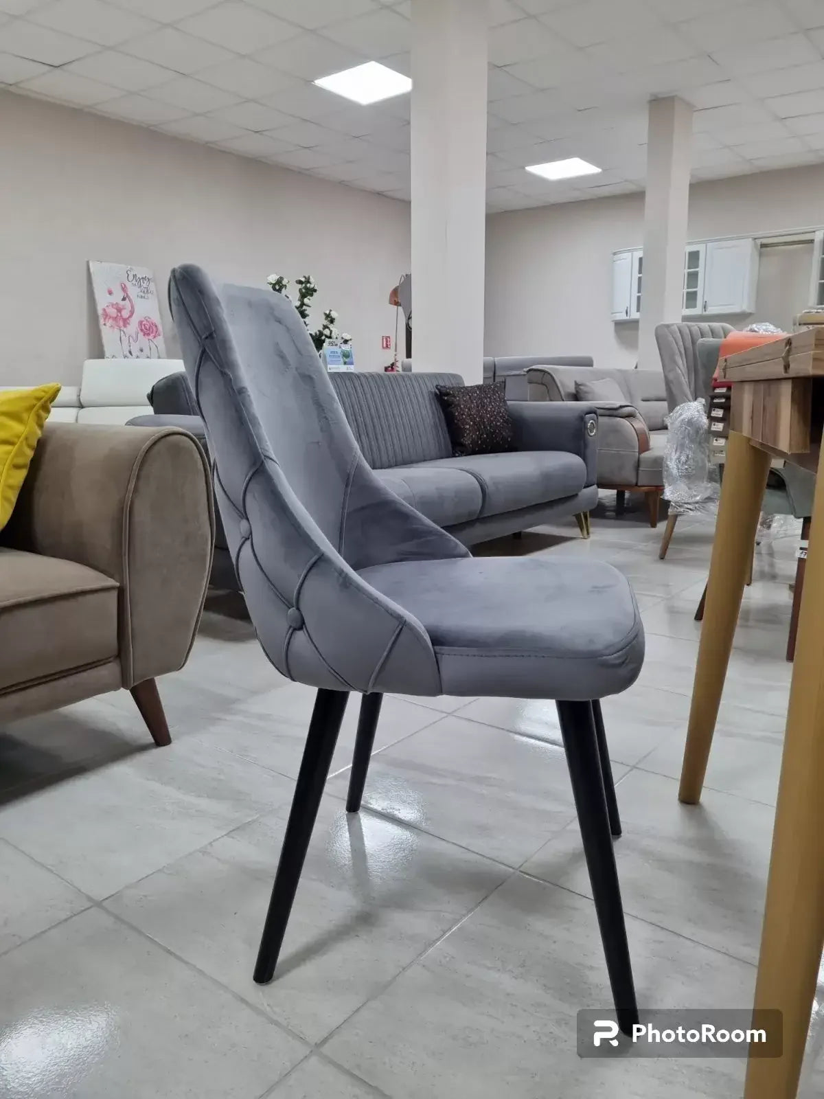 Трапезен стол VALENCIA кадифе сив