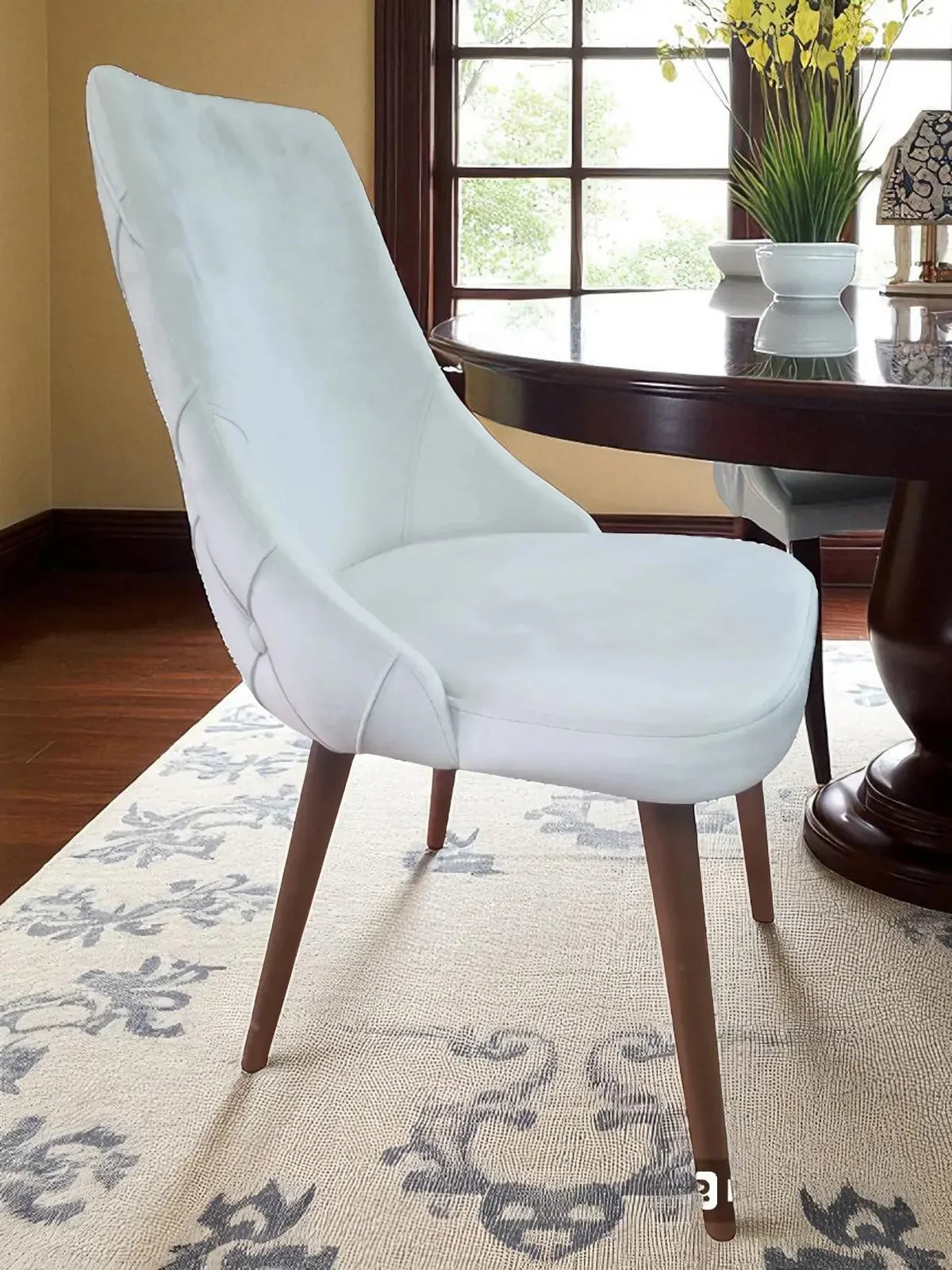 Трапезен стол VALENCIA бял