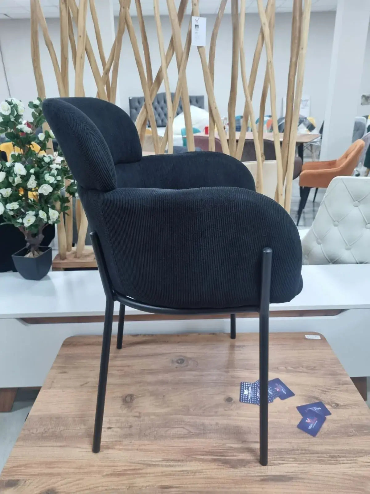 Трапезен стол Изабел сива  дамаска