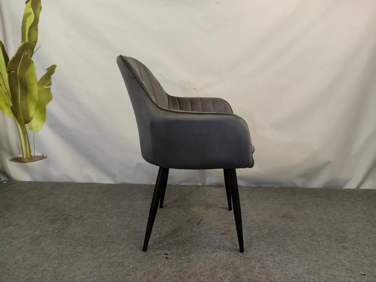 Трапезен стол ВМ313 – кадифе цвят тъмно сив 3=4