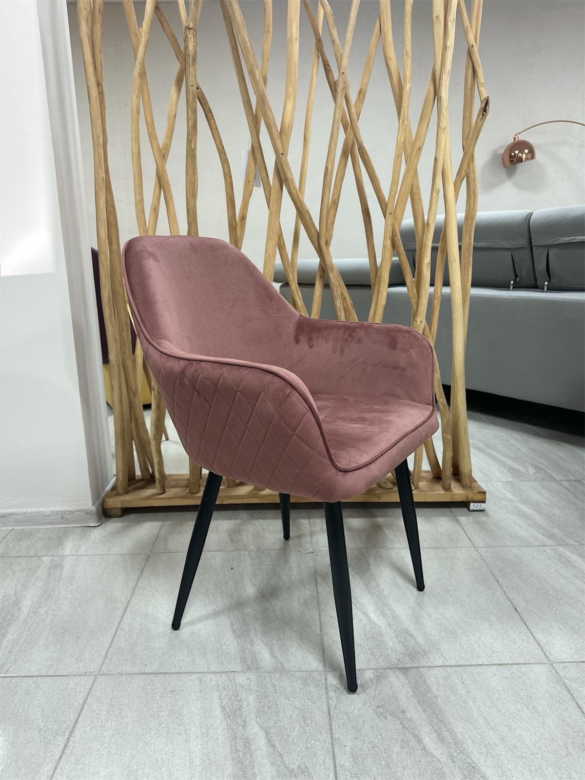 Трапезен стол Алба кадифе цвят розе